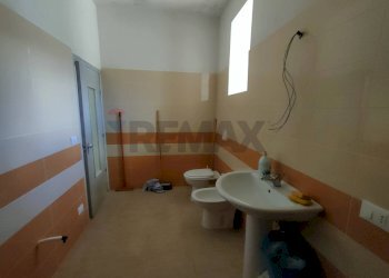 Bagno - Independent house Via Cerreto
 
36, Acciano - photo 12