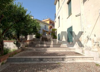 Edificio all\'aperto - Casa indipendente via Marconi
 
1, Sant'Anastasia - foto 2