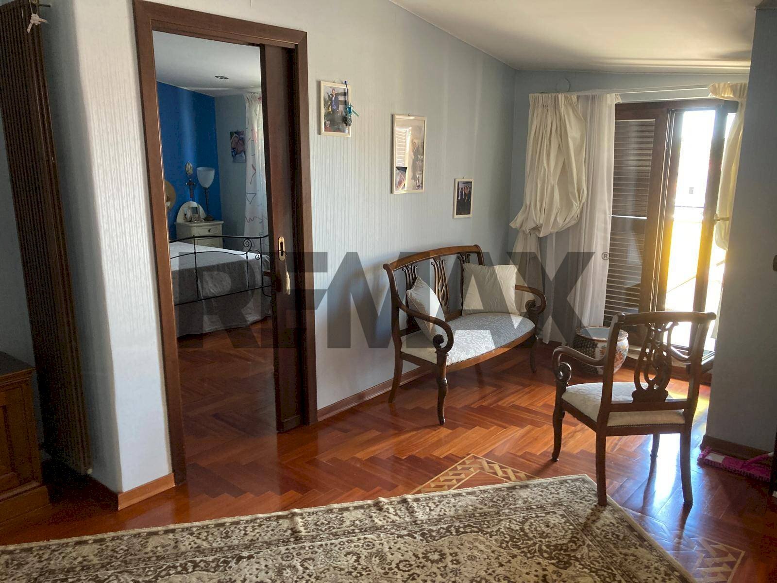 Soggiorno - Appartamento via e. de filippo
9, Sant'Anastasia - foto 3