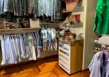 Cabina armadio - Apartment via e. de filippo
 
9, Sant'Anastasia - photo 10
