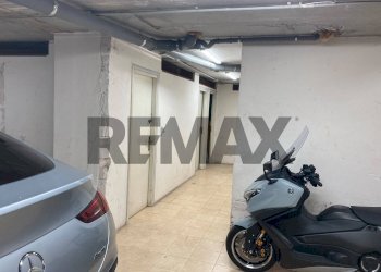 Parcheggio - Apartment via e. de filippo
 
9, Sant'Anastasia - photo 30