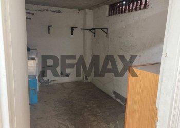 Parcheggio - Apartment via e. de filippo
 
9, Sant'Anastasia - photo 33