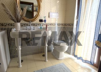Bagno - Apartment via e. de filippo
 
9, Sant'Anastasia - photo 17