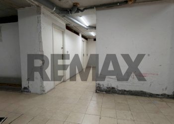 Parcheggio - Apartment via e. de filippo
 
9, Sant'Anastasia - photo 44
