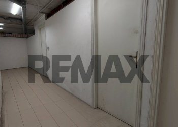 Hall / corridoio - Apartment via e. de filippo
 
9, Sant'Anastasia - photo 46