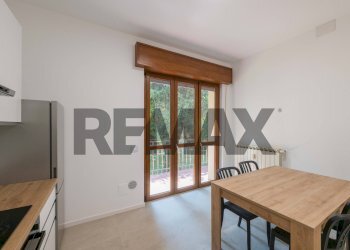 Sala da pranzo - Trilocale Via Lungobrembo
 
7, Curno - foto 5