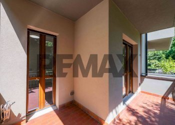 Balcone - Trilocale Via Lungobrembo
 
7, Curno - foto 21