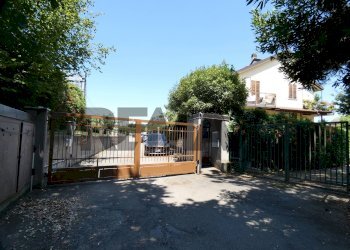 Terrazza - Three-room apartment via verdi
 
14/a, Giussago - photo 4