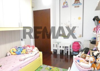 Camera / camera da letto - Three-room apartment via verdi
 
14/a, Giussago - photo 23