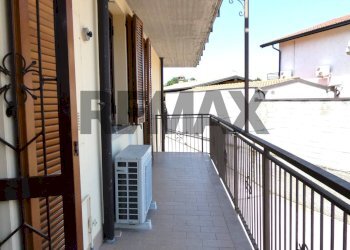Balcone - Three-room apartment via verdi
 
14/a, Giussago - photo 29