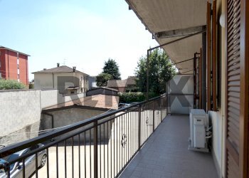 Balcone - Three-room apartment via verdi
 
14/a, Giussago - photo 30