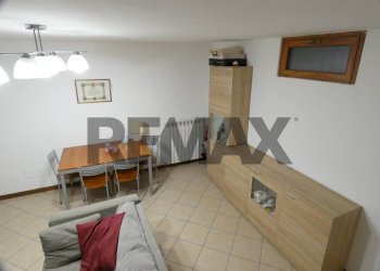 Sala da pranzo - Three-room apartment via verdi
 
14/a, Giussago - photo 43