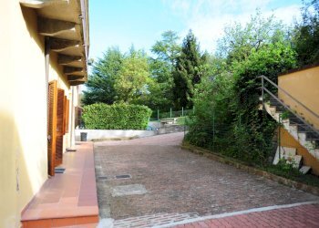 Foto 18 - Four-room apartment Strada Val Salice
 
96, Torino - photo 18