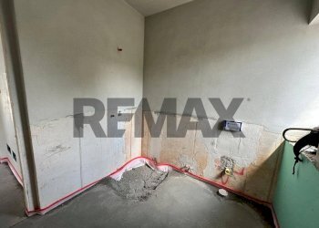Stanza vuota - Bilocale vicolo Fiume
 
33, Lentate sul Seveso - foto 11