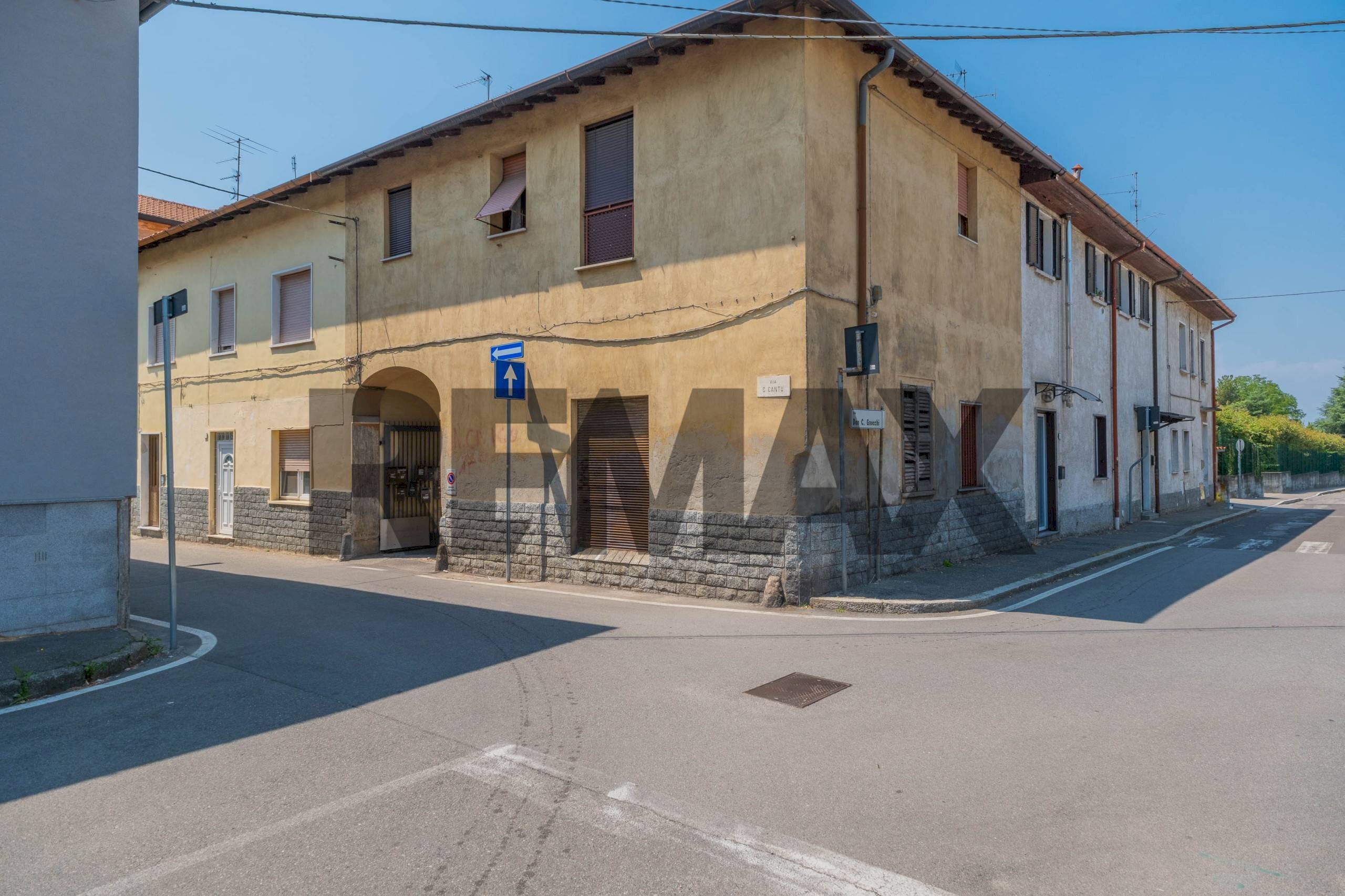 Edificio all\'aperto - Three-room apartment VIA CANTU
15, Cassano Magnago - photo 3