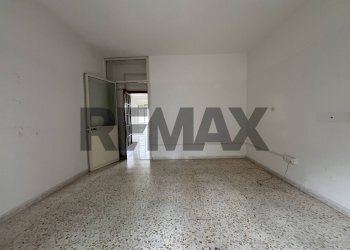 Stanza vuota - Bilocale via Alessandro Manzoni
229, San Giorgio a Cremano - foto 14