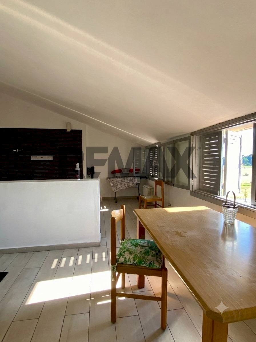 Sala da pranzo - Two-room apartment VIA DANTE ALIGHIERI
6, Gattatico - photo 3
