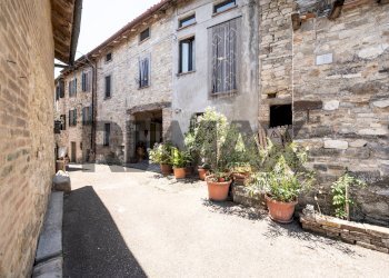 Terrazza - Semi-detached house via Case schianchi
 
11, Langhirano - photo 1
