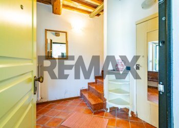 Scale - Semi-detached house via Case schianchi
 
11, Langhirano - photo 6