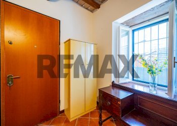 Hall / corridoio - Semi-detached house via Case schianchi
 
11, Langhirano - photo 7
