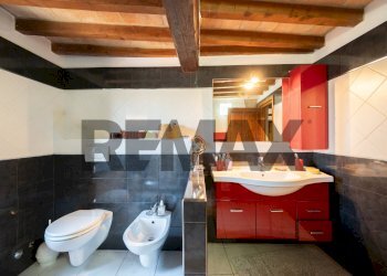 Bagno - Semi-detached house via Case schianchi
 
11, Langhirano - photo 21