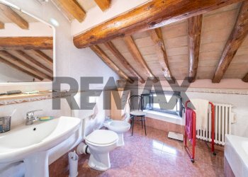 Bagno - Semi-detached house via Case schianchi
 
11, Langhirano - photo 30