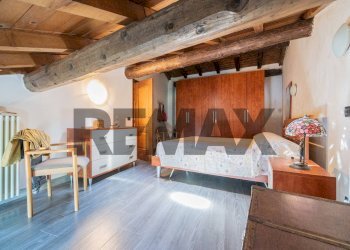Camera / camera da letto - Semi-detached house via Case schianchi
 
11, Langhirano - photo 35