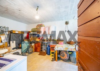 Camera / camera da letto - Semi-detached house via Case schianchi
 
11, Langhirano - photo 39
