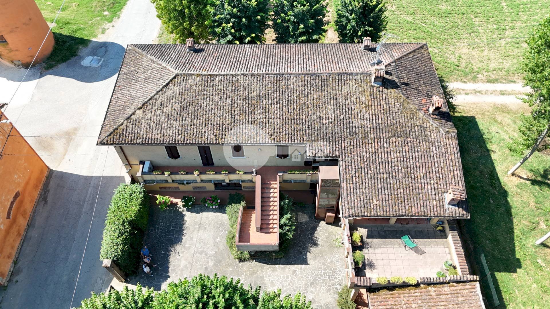 Foto 1 - Rustico Via Bonomelli
 
1, Corte de' Frati - foto 1