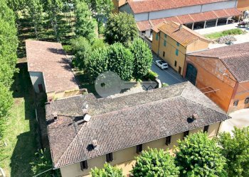 Foto 3 - Rustico Via Bonomelli
 
1, Corte de' Frati - foto 3