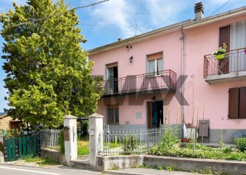 Casa all\'aperto - Casa semi indipendente CAMPI
 
60, Albareto - foto 2
