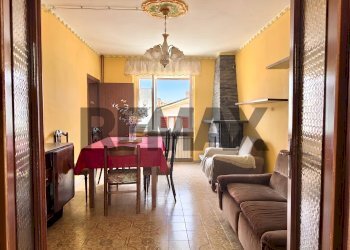 Sala da pranzo - Casa semi indipendente CAMPI
 
60, Albareto - foto 5
