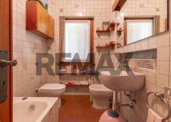 Bagno - Villa Via Armando Diaz
 
90, Olgiate Olona - photo 22