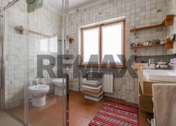 Bagno - Villa Via Armando Diaz
 
90, Olgiate Olona - photo 11