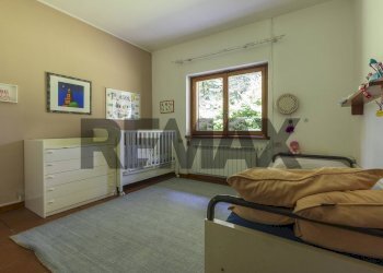 Camera / camera da letto - Villa Via Armando Diaz
 
90, Olgiate Olona - photo 17