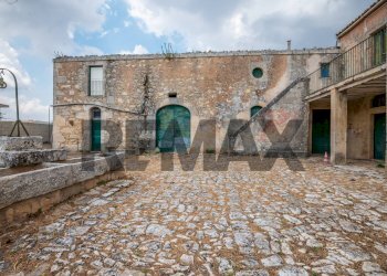 Casa all\'aperto - Rustico Via Donato Rondinone
 
snc, Ragusa - foto 2