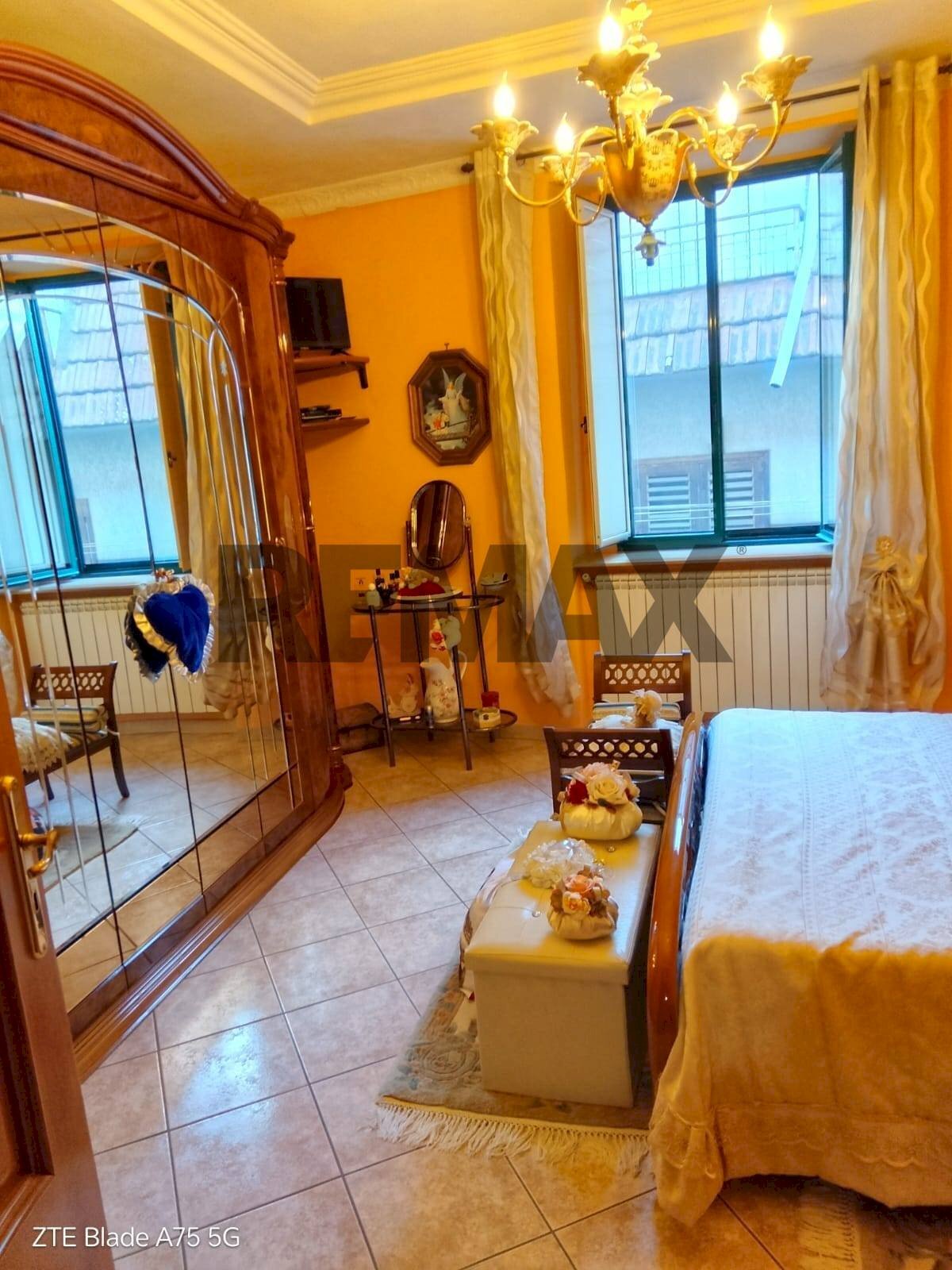 Camera / camera da letto - Apartment via Garigliano
7, San Cataldo - photo 2