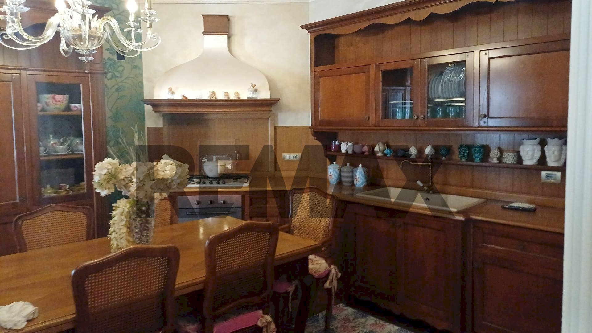 Cucina - Trilocale Via Monsignore Filippo Iacolino
 
38, Favara - foto 1