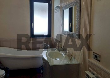 Bagno - Trilocale Via Monsignore Filippo Iacolino
 
38, Favara - foto 21