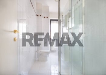 Bagno - Three-room apartment via Madonna degli Angeli
 
46, Chieti - photo 4