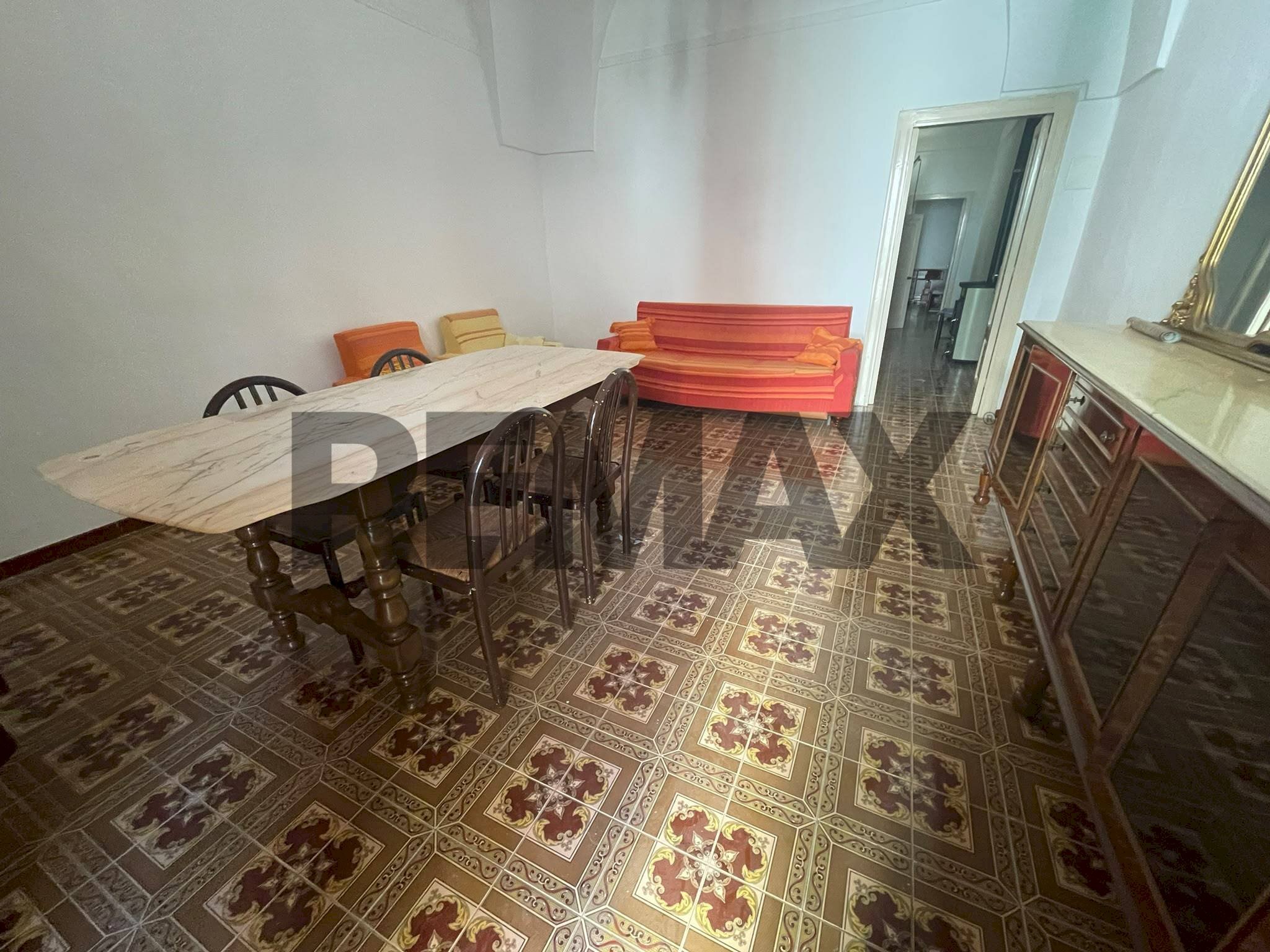Sala da pranzo - Casa indipendente Via Carducci
17, San Pietro Vernotico - foto 2