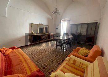 Sala da pranzo - Casa indipendente Via Carducci
 
17, San Pietro Vernotico - foto 1