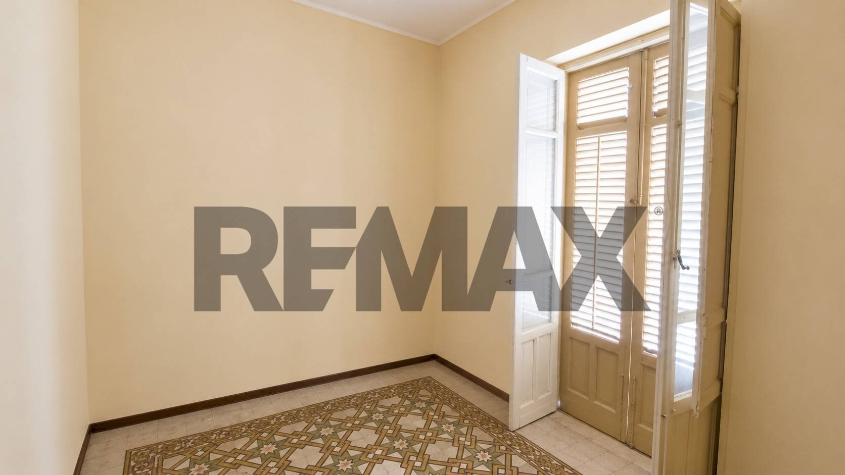 Stanza vuota - Semi-detached house via f.sco criscpi
54, Capaci - photo 3