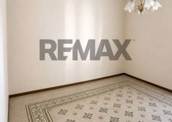 Stanza vuota - Semi-detached house via f.sco criscpi
 
54, Capaci - photo 13