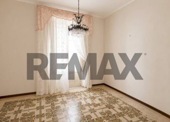 Stanza vuota - Semi-detached house via f.sco criscpi
 
54, Capaci - photo 14