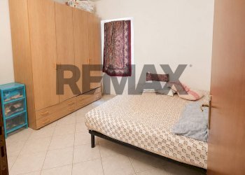 Camera / camera da letto - Three-room apartment via Pioppa
 
1, Mozzecane - photo 4