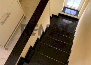 Scale - Casa indipendente VIa San Paolo
 
12/14/16, Turi - foto 11