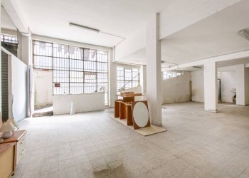 Foto 2 - Magazzino Via Fratelli Bandiera
2, Pomezia - foto 2