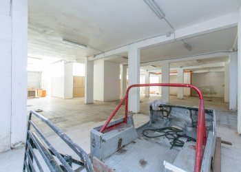 Foto 10 - Magazzino Via Fratelli Bandiera
2, Pomezia - foto 10