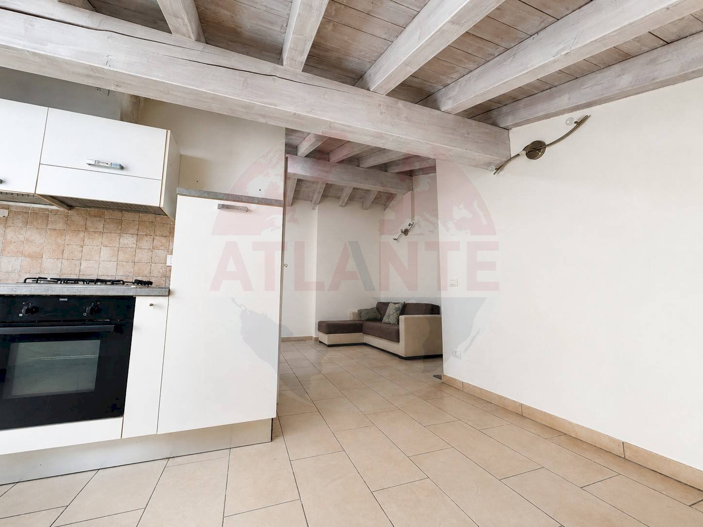 Foto 3 - Three-room apartment via Loden
 
snc, Zone - photo 3